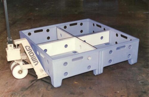 MTU-Series, Stack Only Containers, 10 Bushel, 47" x 47" x 14" - Image 5